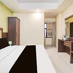 Townhouse Sikar Road Jaipur Formerly Hotel Aroma Inn