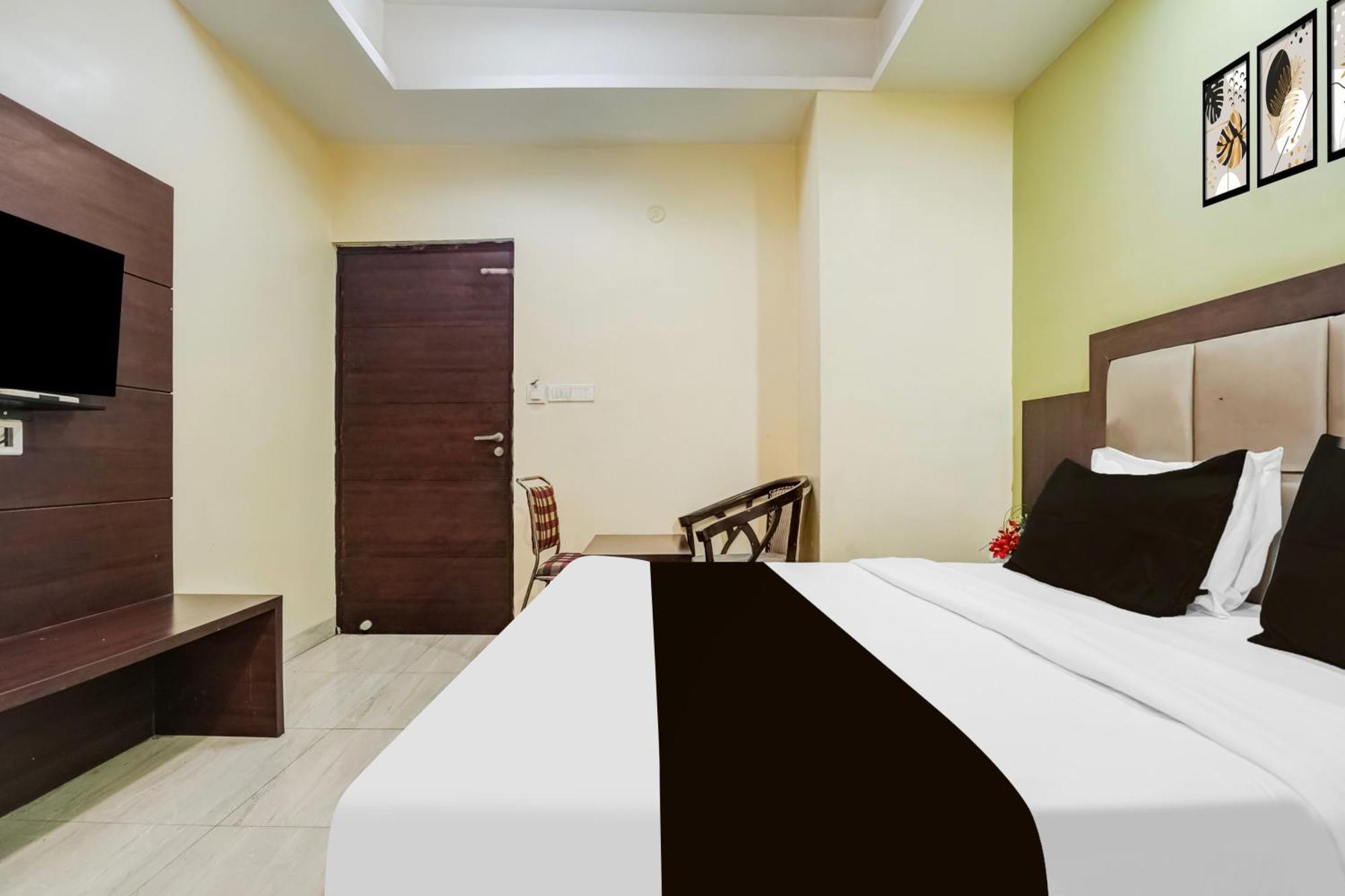 Townhouse Sikar Road Formerly Aroma Hotel *
