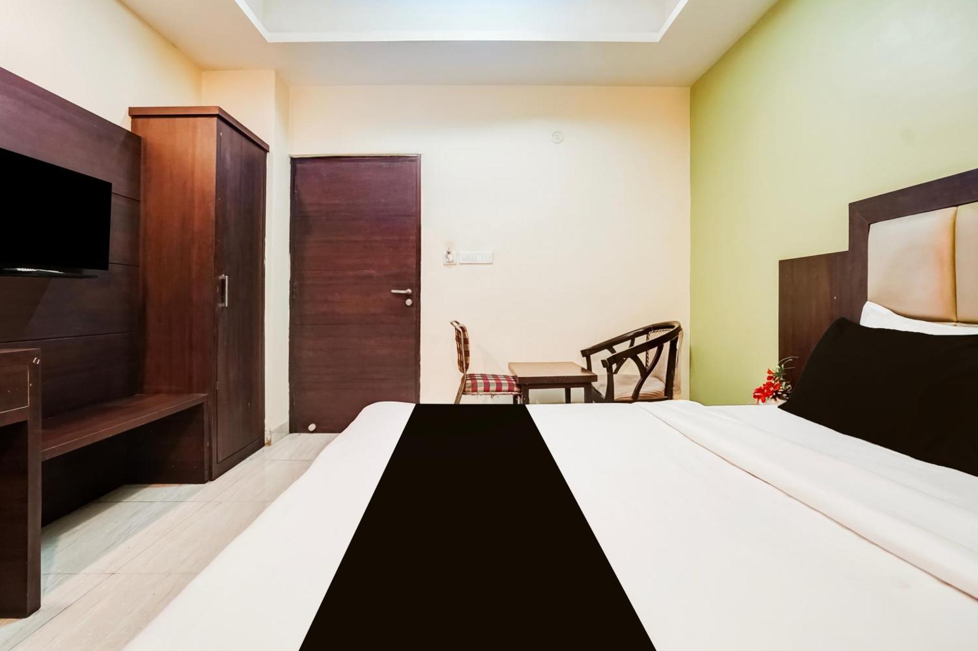 Townhouse Sikar Road Formerly Aroma Hotel