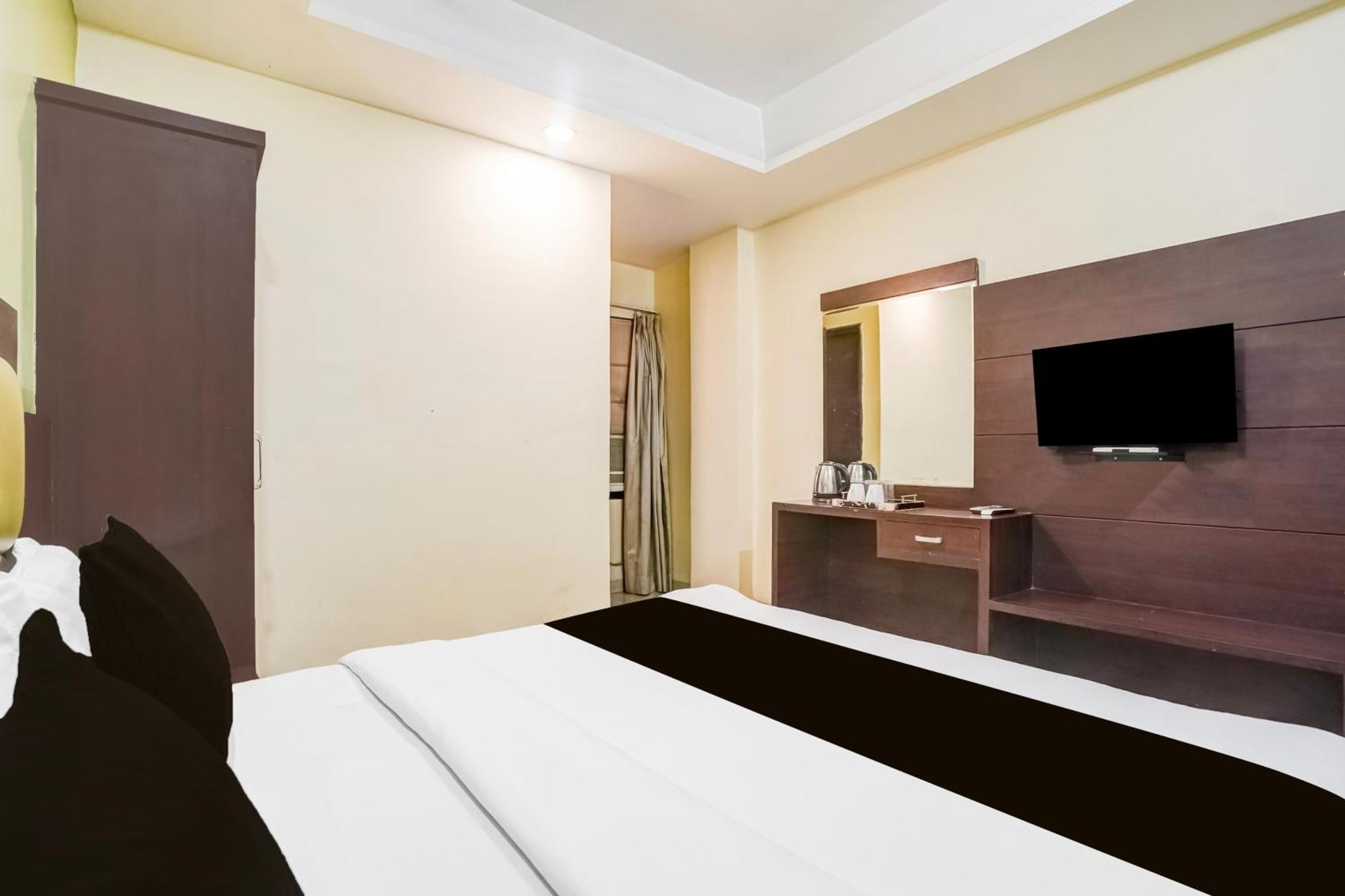 Townhouse Sikar Road Formerly Aroma Jaipur
